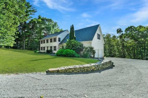 130 Auncient Oak Rd, Bethlehem, CT 06751-1035