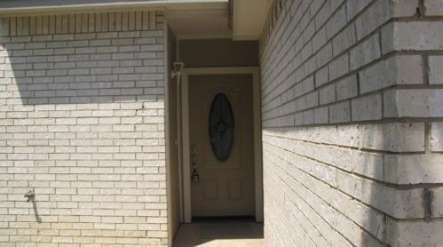 832 Meadowlark Dr, Fort Worth TX  76131-4886 exterior