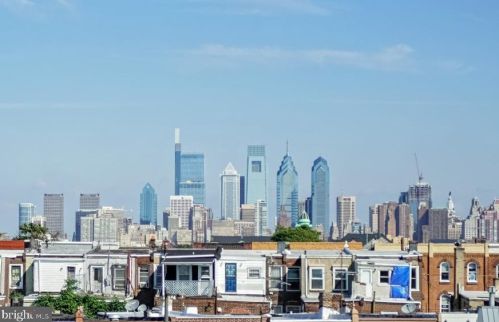 1705 Jackson St, Philadelphia, PA 19145-3828