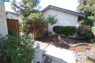 2019 Woodsville Dr, Visalia, CA 93292-2372