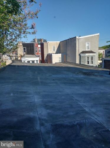 1946 23 St, Philadelphia PA 19145-2602 exterior