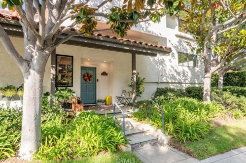 13 Coronado Ct, Manhattan Beach, CA 90266-7233