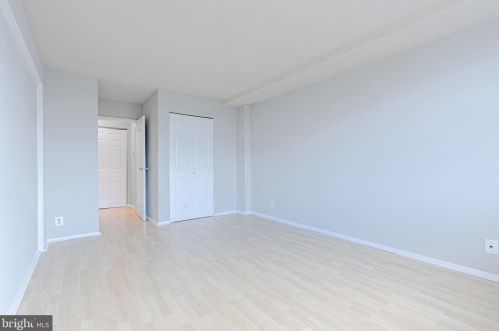 2030 Adams St, Arlington VA  22201-3749 exterior
