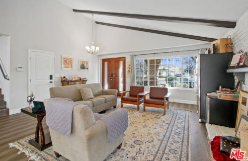 1527 Wakefield Ave, Anaheim CA  92802-3925 exterior