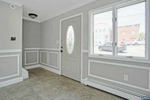 208 Laird Ave, Cliffside Park NJ  07010-1266 exterior