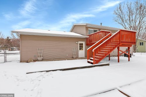 705 3rd Ave, Sartell, MN 56377-1442