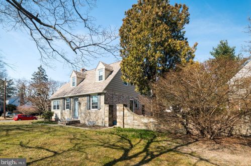 400 Strawbridge Ave, Camden, NJ 08108-1813