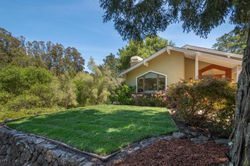 305 Moseley Rd, Burlingame, CA 94010-7165