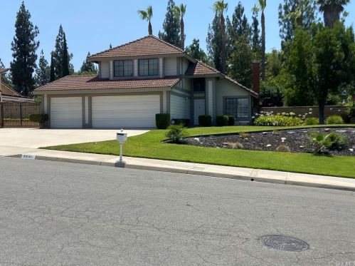 6891 Wilding Pl, Riverside, CA 92506-5339