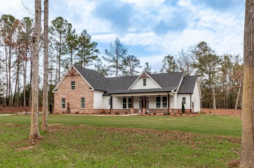 1991 Plantation Point Rd, Lincolnton, GA 30817-4741