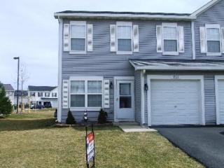 711 Bayles Dr, Romeoville, IL 60446-5261