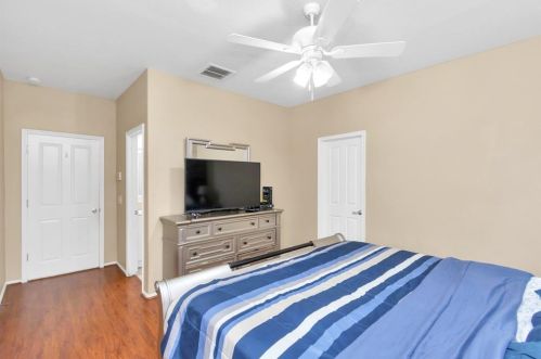 843 Honeysuckle Vine Dr, Richmond TX 77469-4800 exterior