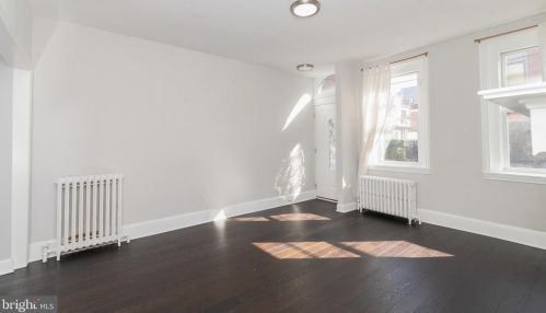 626 4th St, Philadelphia PA  19147-1525 exterior