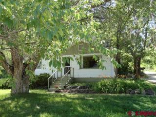 110 Colorado Ave, Bowie CO  81428-8405 exterior