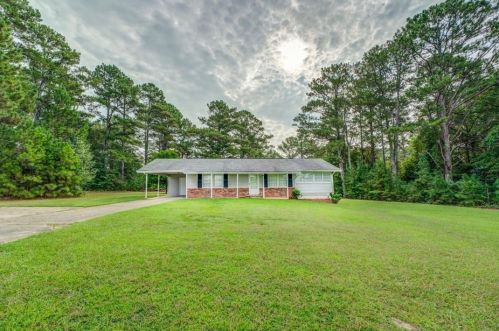3604 Underwood Rd, Conyers, GA 30013-2929