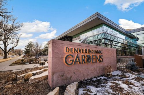 905 13th Ave, Denver CO  80218-2517 exterior