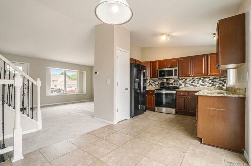 8465 Curlycup Pl, Parker CO  80134-8986 exterior