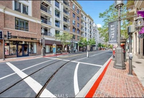 670 Caruso Ave, Glendale CA  91210-1519 exterior