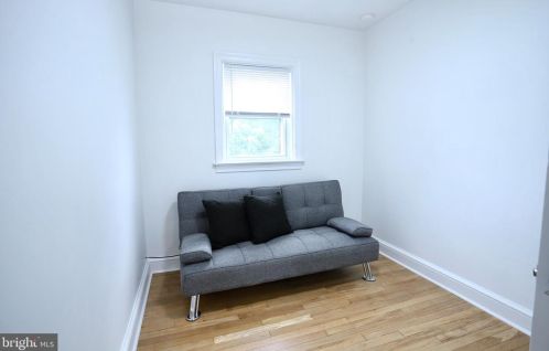 828 Fremont St, Lancaster PA  17603-5442 exterior