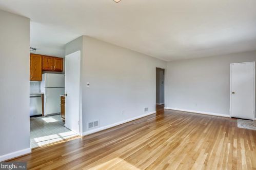 11904 Lafayette Dr, Silver Spring MD 20902-2213 exterior