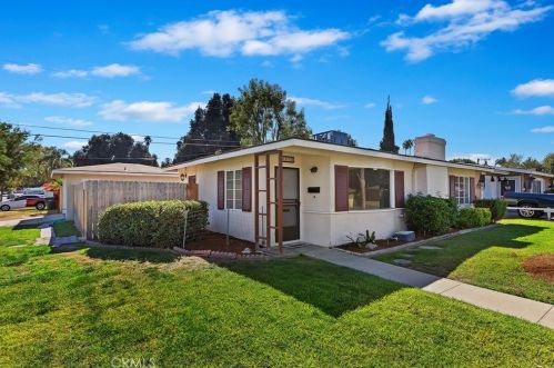 8170 Garfield St, Riverside CA  92504-3010 exterior