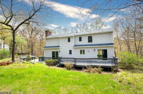99 Catswamp Rd, Hackettstown NJ  07840-4642 exterior