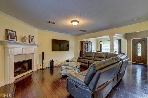 122 Arbor Cove Way, Stockbridge GA  30281-6443 exterior