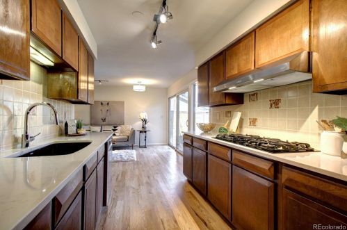 5031 Chester St, Englewood CO 80111-1330 exterior