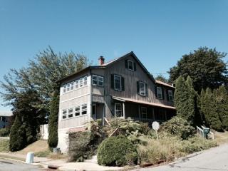 542 Central Ave, Delaware Park, NJ 08865-4745
