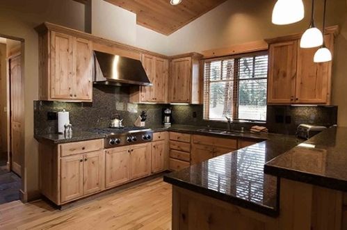 12175 Lookout Loop, Truckee, CA 96161-4528