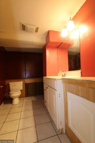 360 Burgess St, Saint Paul MN  55117-5209 exterior