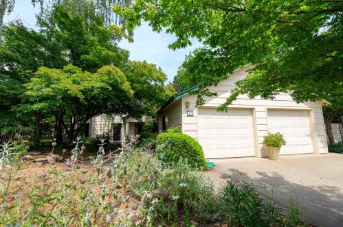 49 Black Pine Way, Valley Home, CA 95361-2303