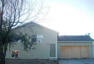3813 Riverside Pkwy, Greeley, CO 80620-2803