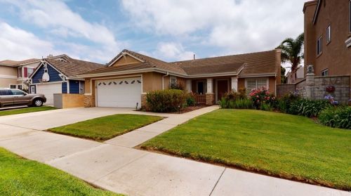 652 Teresa St, Oxnard, CA 93030-7662