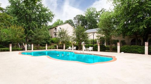 3230 Henderson Mill Rd, Atlanta GA  30341-6048 exterior