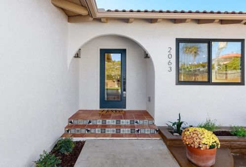 2063 Grandview St, Oceanside CA  92054-5618 exterior
