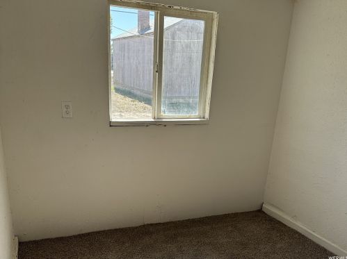 1521 3000, Vernal UT  84078-8258 exterior