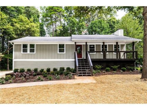 588 Ayres Rd, Mableton, GA 30126-1602