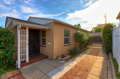 1205 Cleveland Rd, Glendale CA  91202-2602 exterior