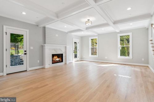 9111 Sligo Crk Pkwy, Silver Spring MD 20901-3361 exterior