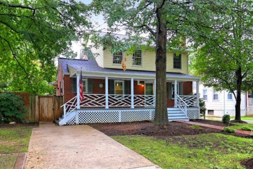 3924 7th St, Arlington, VA 22204-1522