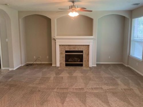 115 Cornflower Dr, Conroe TX  77384-5081 exterior