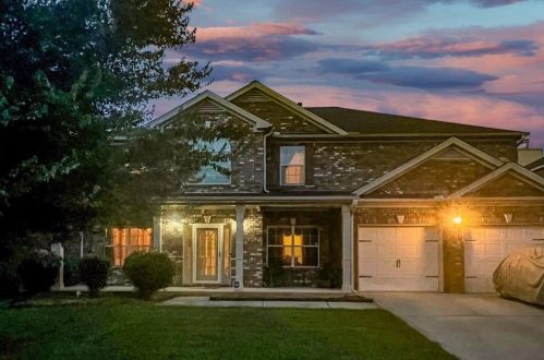 3034 Rochelle Ct, Lithonia, GA 30039-6319