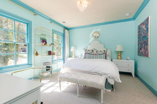 6470 Long Is Dr, Atlanta GA  30328-3043 exterior