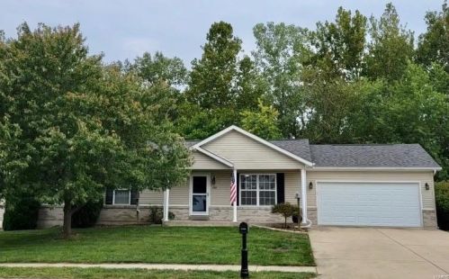 252 Excalibur Blvd, Old Alexandria, MO 63379-2327