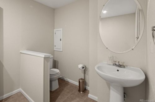 18397 Lake Ave, Denver CO  80016-3110 exterior