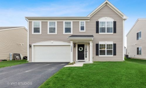 1353 Padre Island Ln, Pingree Grove, IL 60140-2021