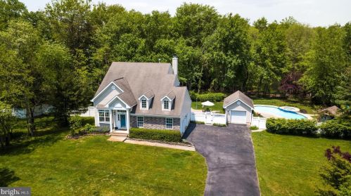 344 Freehold Rd, Jackson Twp, NJ 08527-4553