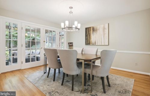 1221 Pinecrest Cir, Silver Spring MD 20910-1626 exterior