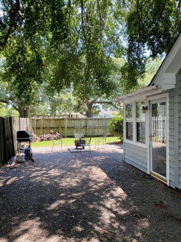 1203 Llewellyn Rd, Mount Pleasant, SC 29464-3816